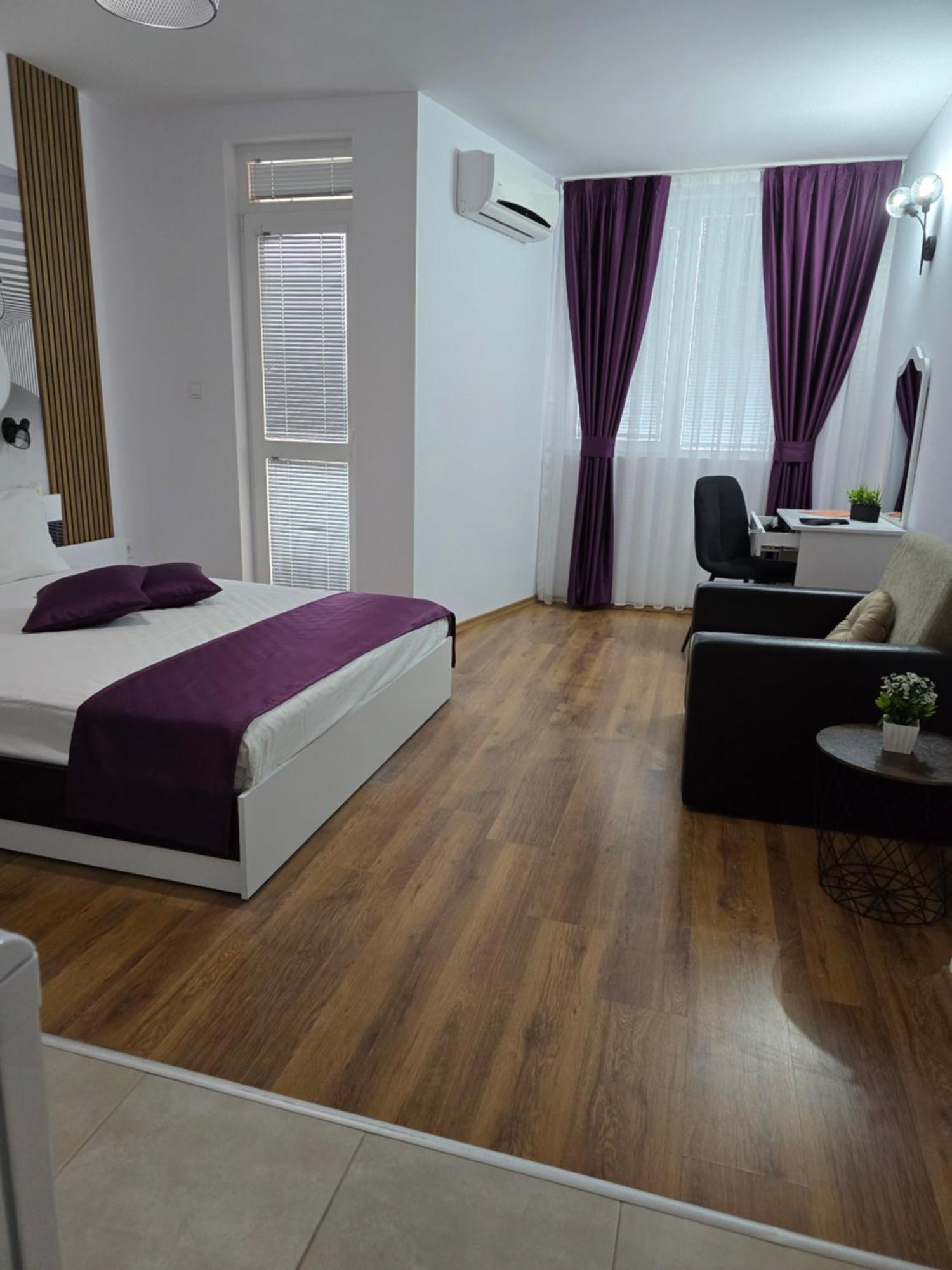 Stephanovy Guest House Sozopol Buitenkant foto